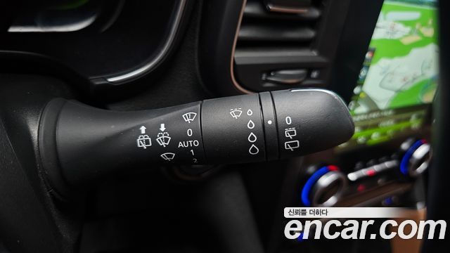 Renault Korea QM6 2021 — photo 25