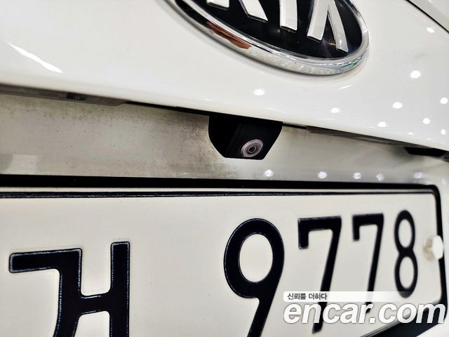 Kia K5 2012 — photo 6