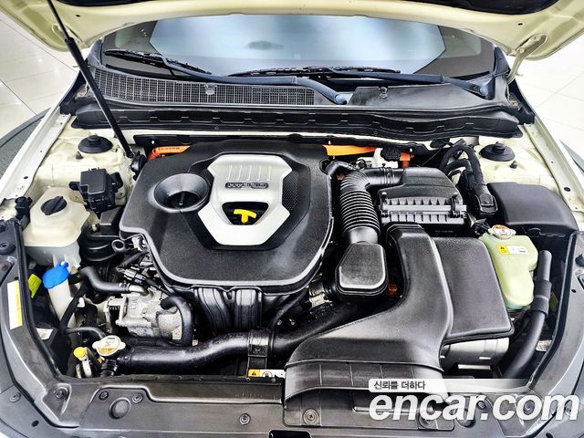 Kia K5 2012 — photo 19