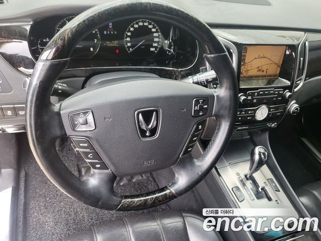 Hyundai Equus 2010 — photo 12