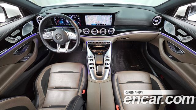 Mercedes-Benz AMG GT 2021 — photo 10