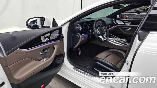 Mercedes-Benz AMG GT 2021 — photo 13