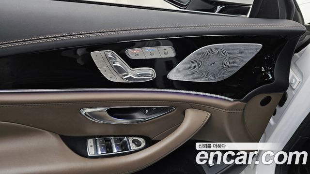 Mercedes-Benz AMG GT 2021 — photo 30