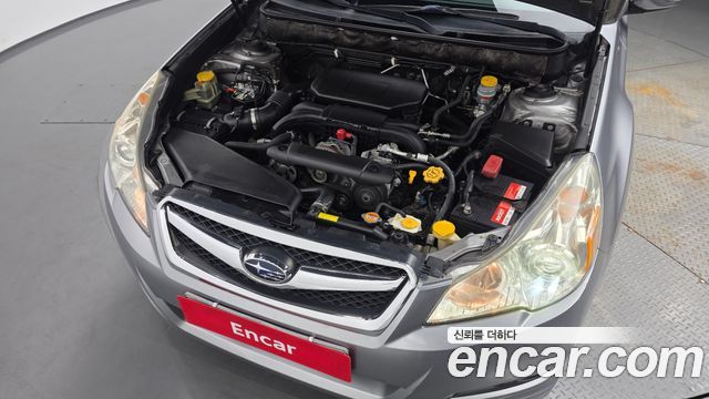 Subaru Legacy 2011 — photo 6