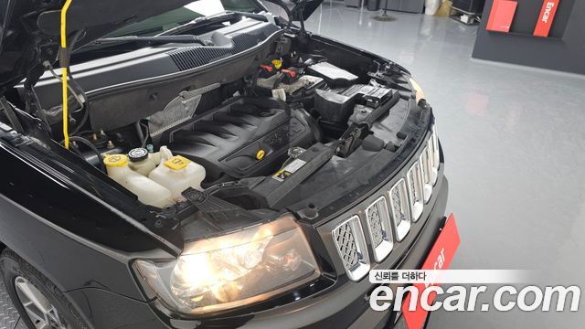 Jeep Compass 2015 — photo 6