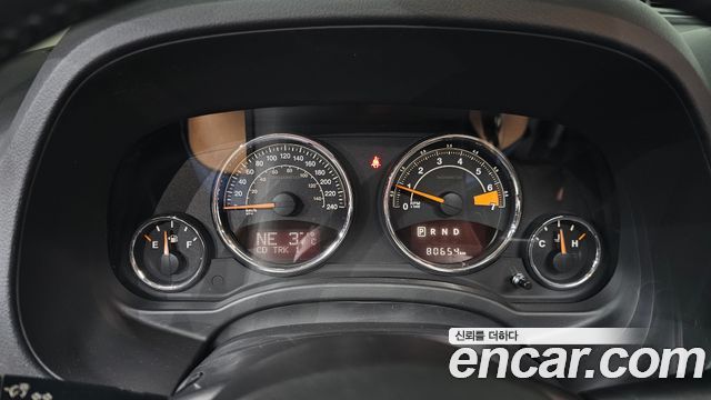 Jeep Compass 2015 — photo 8