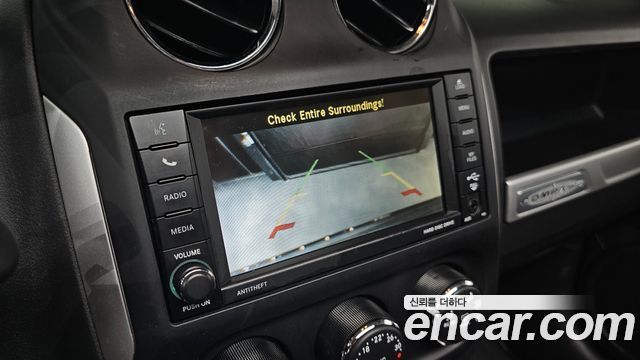 Jeep Compass 2015 — photo 15
