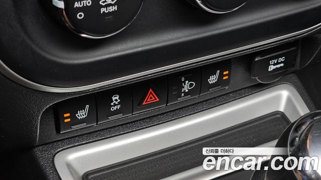 Jeep Compass 2015 — photo 19