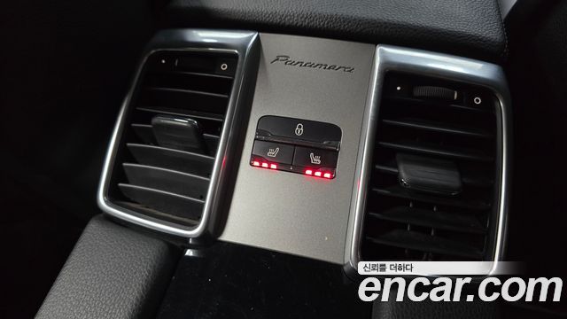 Porsche Panamera 2013 — photo 25