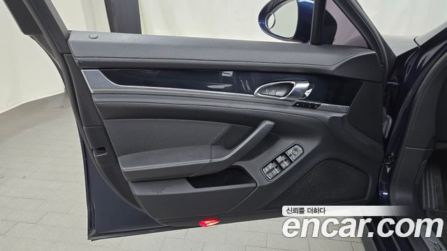 Porsche Panamera 2013 — photo 14