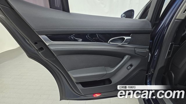 Porsche Panamera 2013 — photo 15