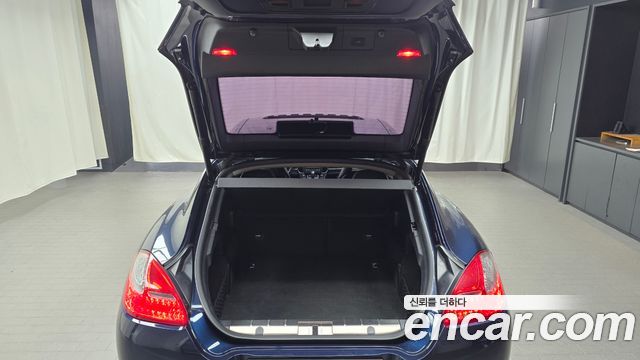 Porsche Panamera 2013 — photo 27