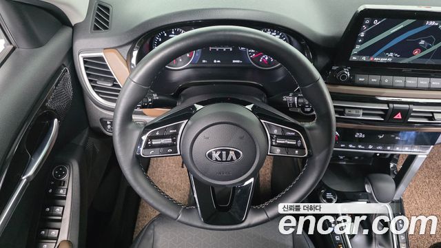 Kia Seltos 2021 — photo 13