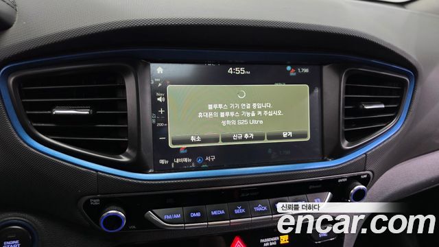 Hyundai Ioniq 2016 — photo 27