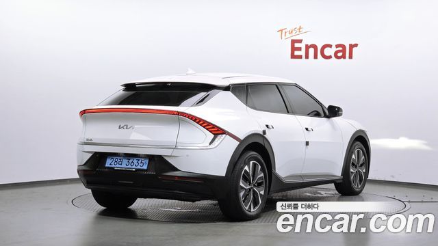 Kia EV6 2024 — photo 2
