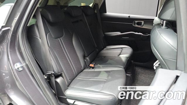 Kia Sorento 2021 — photo 27