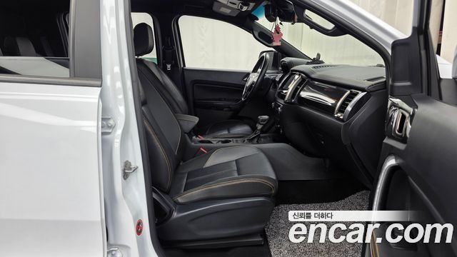 Ford Ranger 2022 — photo 17