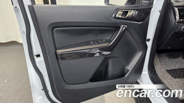 Ford Ranger 2022 — photo 14
