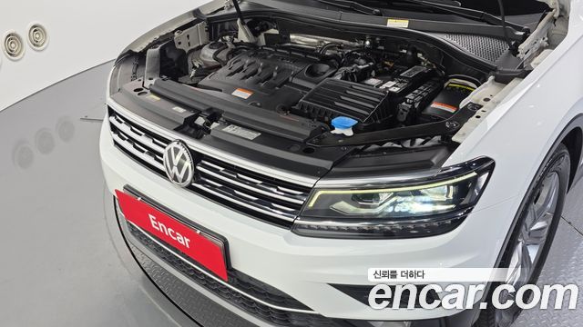 Volkswagen Tiguan 2018 — photo 6
