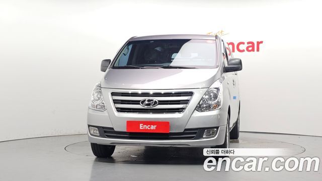 Hyundai Starex 2017 — photo 3
