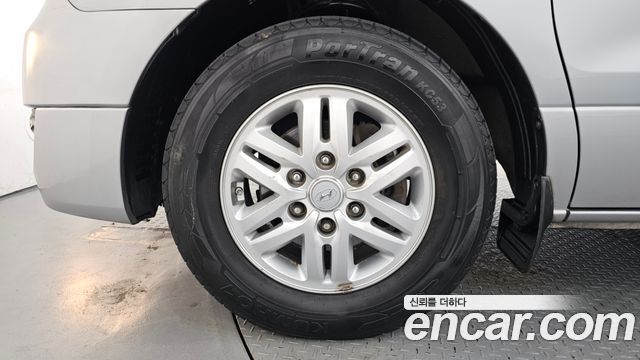 Hyundai Starex 2017 — photo 5