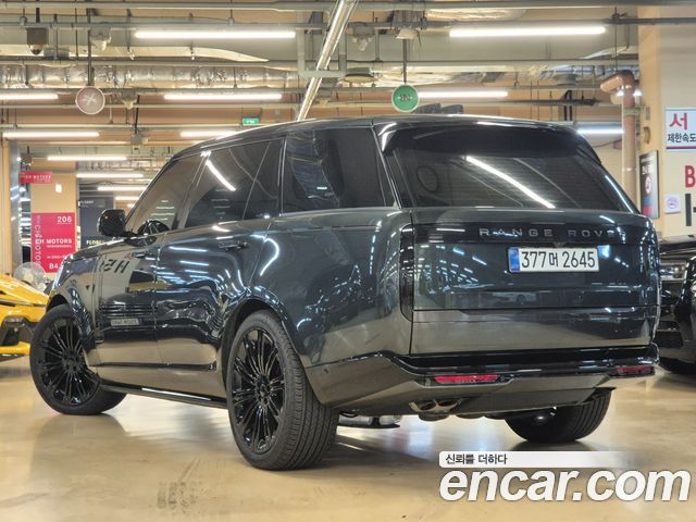 Land Rover Range Rover 2026 — photo 6