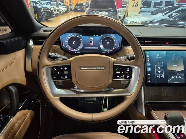 Land Rover Range Rover 2026 — photo 8