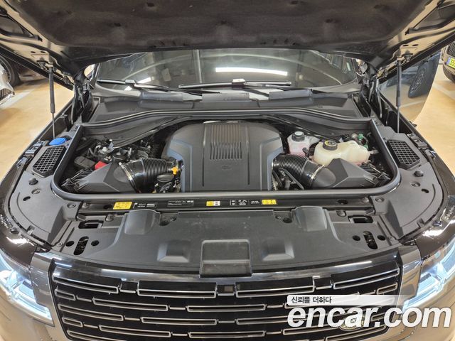 Land Rover Range Rover 2026 — photo 18