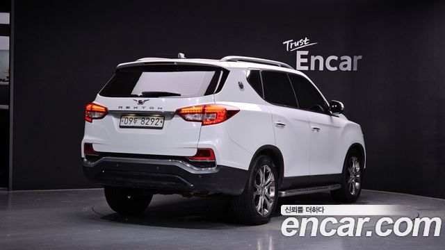 KG Mobility Rexton 2018 — photo 2
