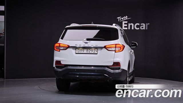KG Mobility Rexton 2018 — photo 4