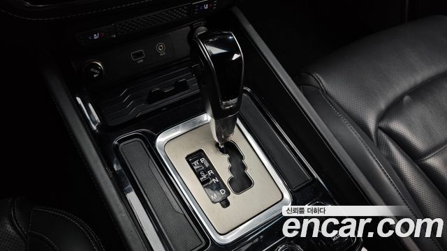 KG Mobility Rexton 2018 — photo 9