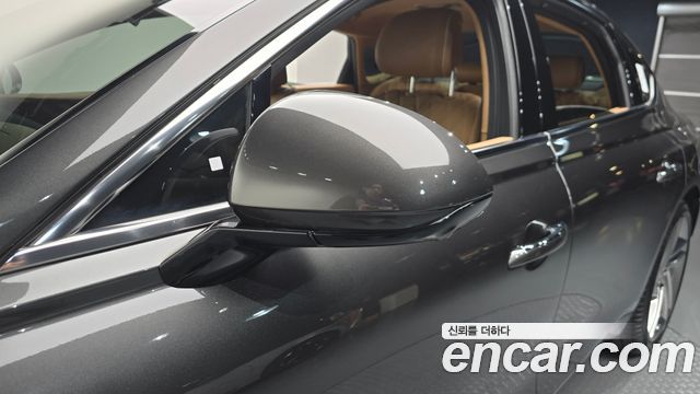 Genesis G80 2025 — photo 31
