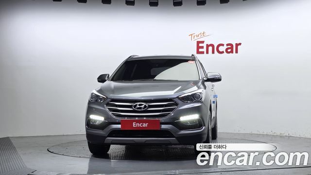 Hyundai Santafe 2018 — photo 3