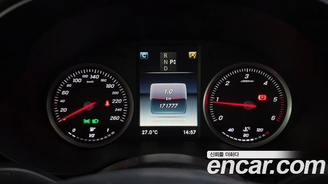 Mercedes-Benz C-Class 2016 — photo 8