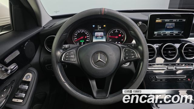 Mercedes-Benz C-Class 2016 — photo 13