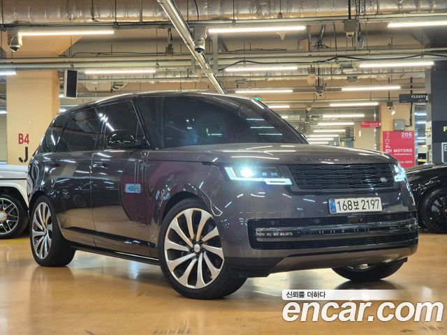 Land Rover Range Rover 2025 — photo 1
