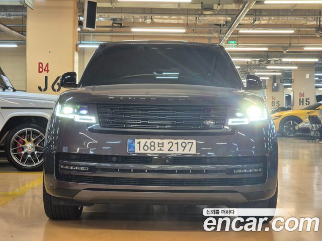 Land Rover Range Rover 2025 — photo 2