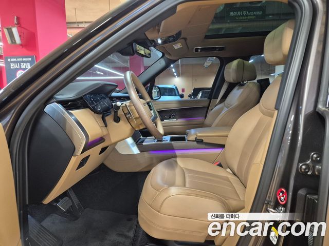 Land Rover Range Rover 2025 — photo 11