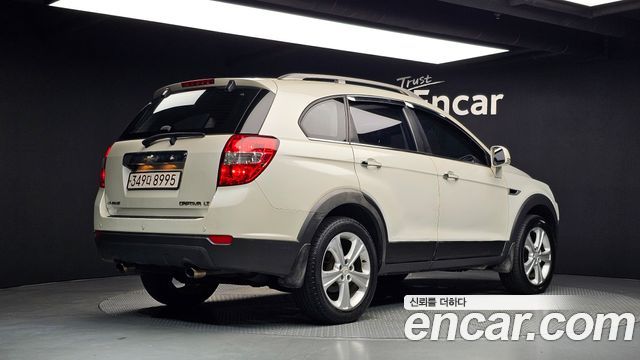Chevrolet Korea Captiva 2012 — photo 2