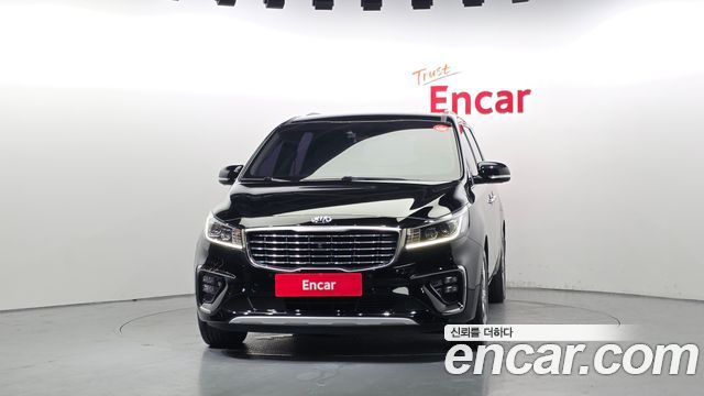 Kia Canival 2019 — photo 3