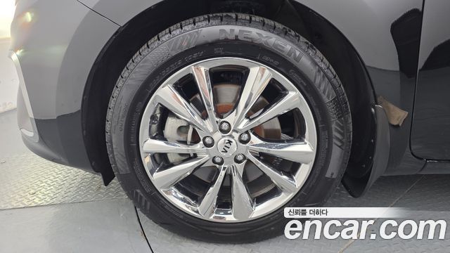 Kia Canival 2019 — photo 5