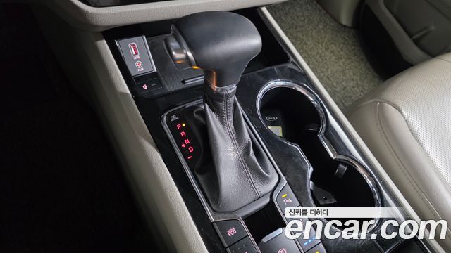 Kia Canival 2019 — photo 12