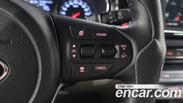Kia Canival 2019 — photo 24