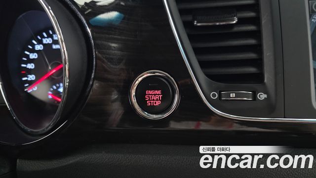 Kia Canival 2019 — photo 30