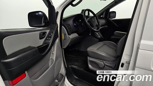 Hyundai Starex 2020 — photo 10