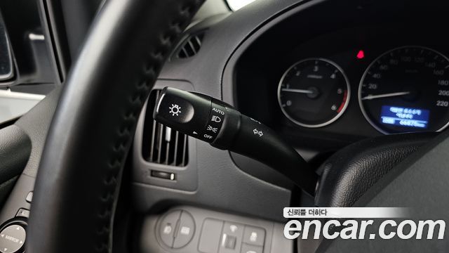 Hyundai Starex 2020 — photo 16