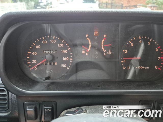 Hyundai Galloper 1999 — photo 12