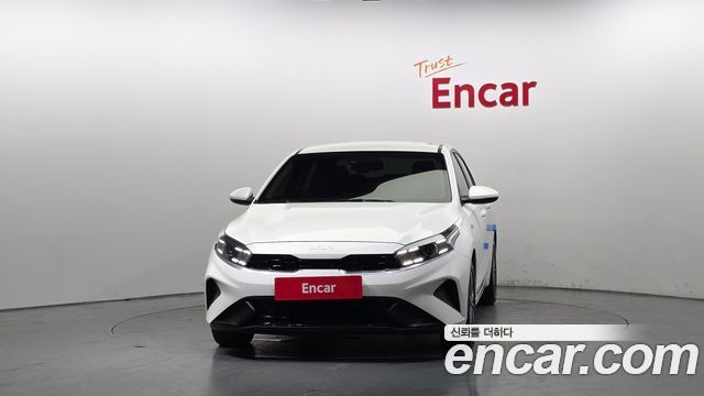 Kia K3 2024 — photo 3