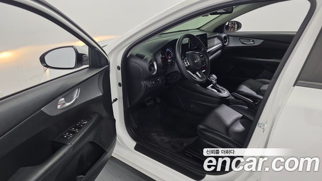 Kia K3 2024 — photo 10