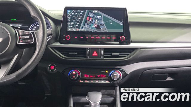Kia K3 2024 — photo 20